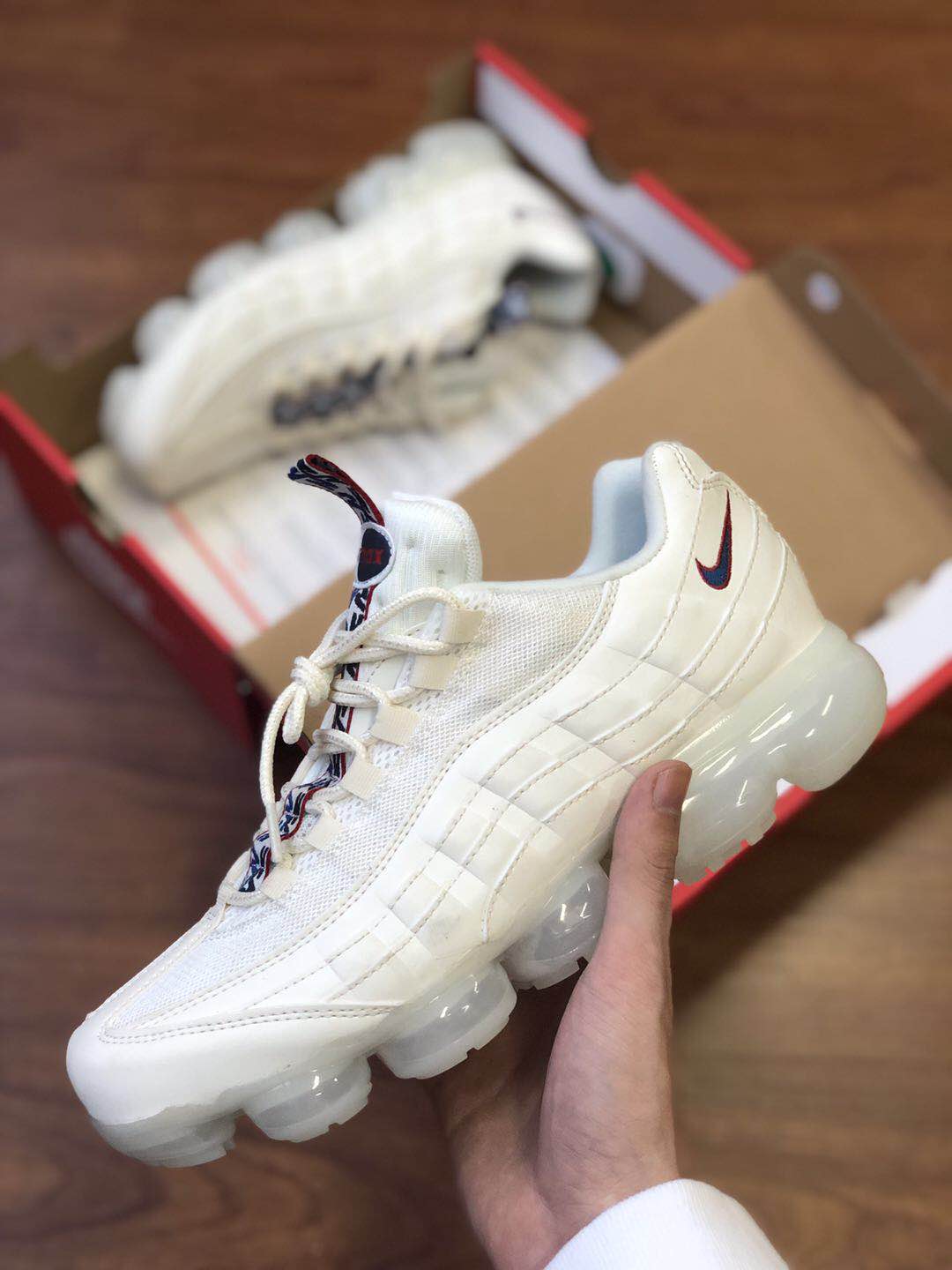 Nike Air VaporMax 95 All White Shoes